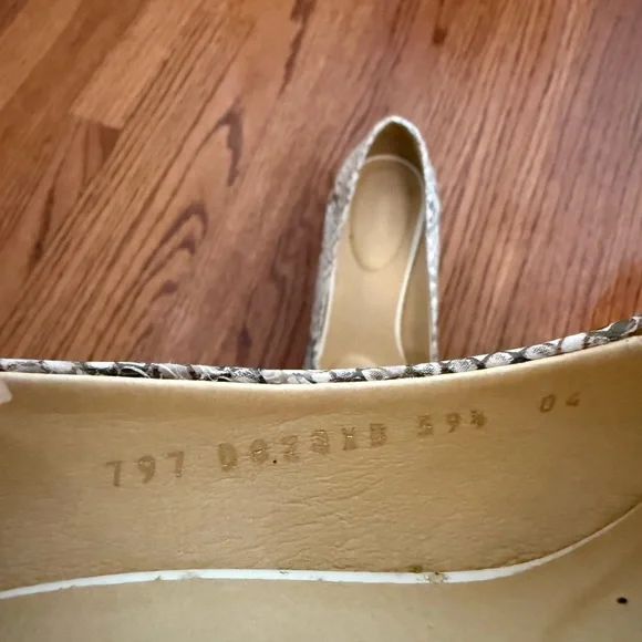 Geox Snakeskin Peep-Toe Block Heels - Picture 3 of 6